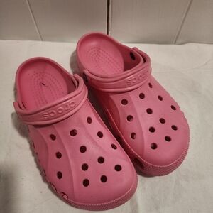 CROCS